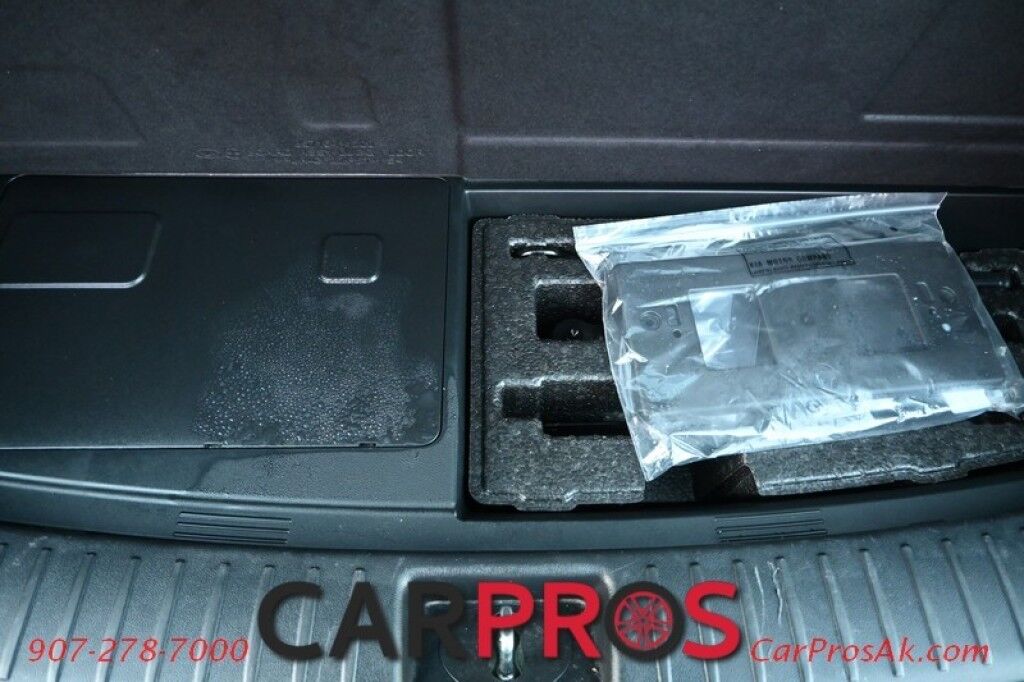 2023 Kia Sorento Hybrid EX - Power & Heated Leather Seats - Push To Start - Navigation - Bluetooth - 3rd Row - Seats 6 - Remote Start - Backup Camera - Blind Spot Alert - Keyless Entry & Push to Start - Rear Parking Sensors Anchorage AK