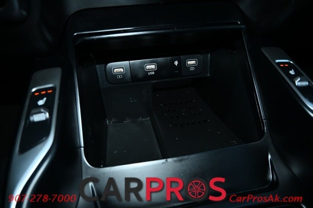 2023 Kia Sorento Hybrid EX - Power & Heated Leather Seats - Push To Start - Navigation - Bluetooth - 3rd Row - Seats 6 - Remote Start - Backup Camera - Blind Spot Alert - Keyless Entry & Push to Start - Rear Parking Sensors Anchorage AK