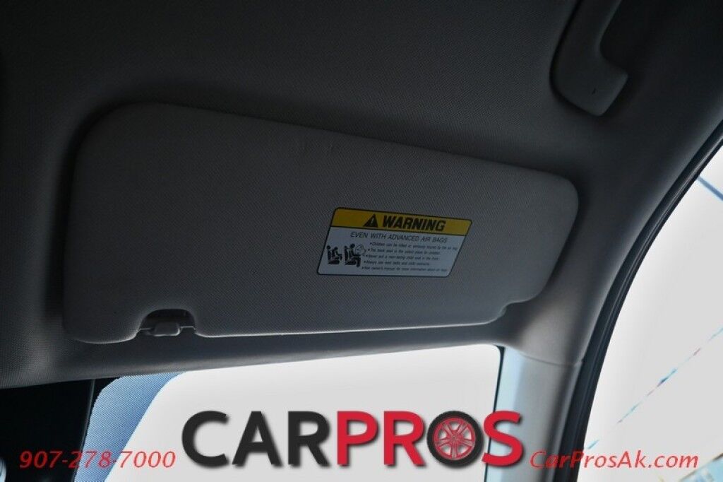 2023 Kia Sorento Hybrid EX - Power & Heated Leather Seats - Push To Start - Navigation - Bluetooth - 3rd Row - Seats 6 - Remote Start - Backup Camera - Blind Spot Alert - Keyless Entry & Push to Start - Rear Parking Sensors Anchorage AK