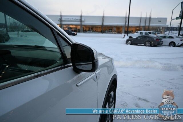 2023 Kia Sorento Hybrid EX / AWD / Auto Start / Power & Heated Leather Seats / NAV / Adaptive Cruise Control / Lane Departure & Blind Spot Alert / Apple CarPlay & Android Auto / Back Up Camera / 3rd Row / Seats 6 / 1-Owner Anchorage AK
