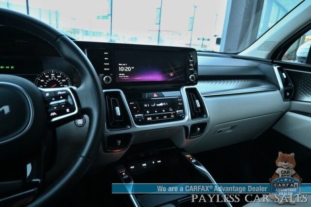 2023 Kia Sorento Hybrid EX / AWD / Auto Start / Power & Heated Leather Seats / NAV / Adaptive Cruise Control / Lane Departure & Blind Spot Alert / Apple CarPlay & Android Auto / Back Up Camera / 3rd Row / Seats 6 / 1-Owner Anchorage AK