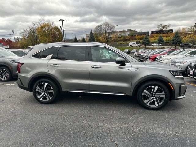 2023 Kia Sorento Hybrid SX Prestige Worcester MA 2023 Kia Sorento Hybrid SX Prestige Worcester MA