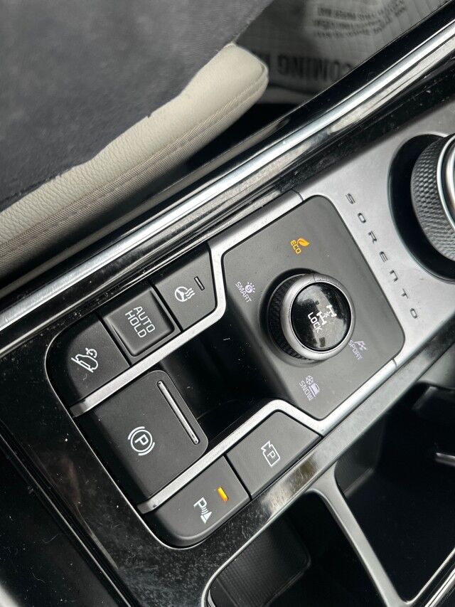 2023 Kia Sorento Hybrid SX Prestige Worcester MA 2023 Kia Sorento Hybrid SX Prestige Worcester MA