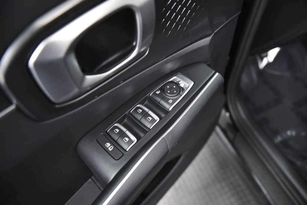 2023 Kia Sorento LX Akron OH