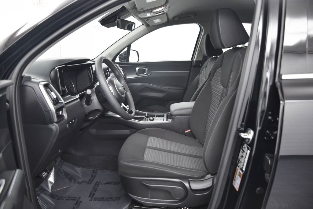 2023 Kia Sorento LX Akron OH