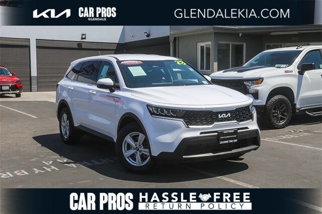 2023 Kia Sorento LX