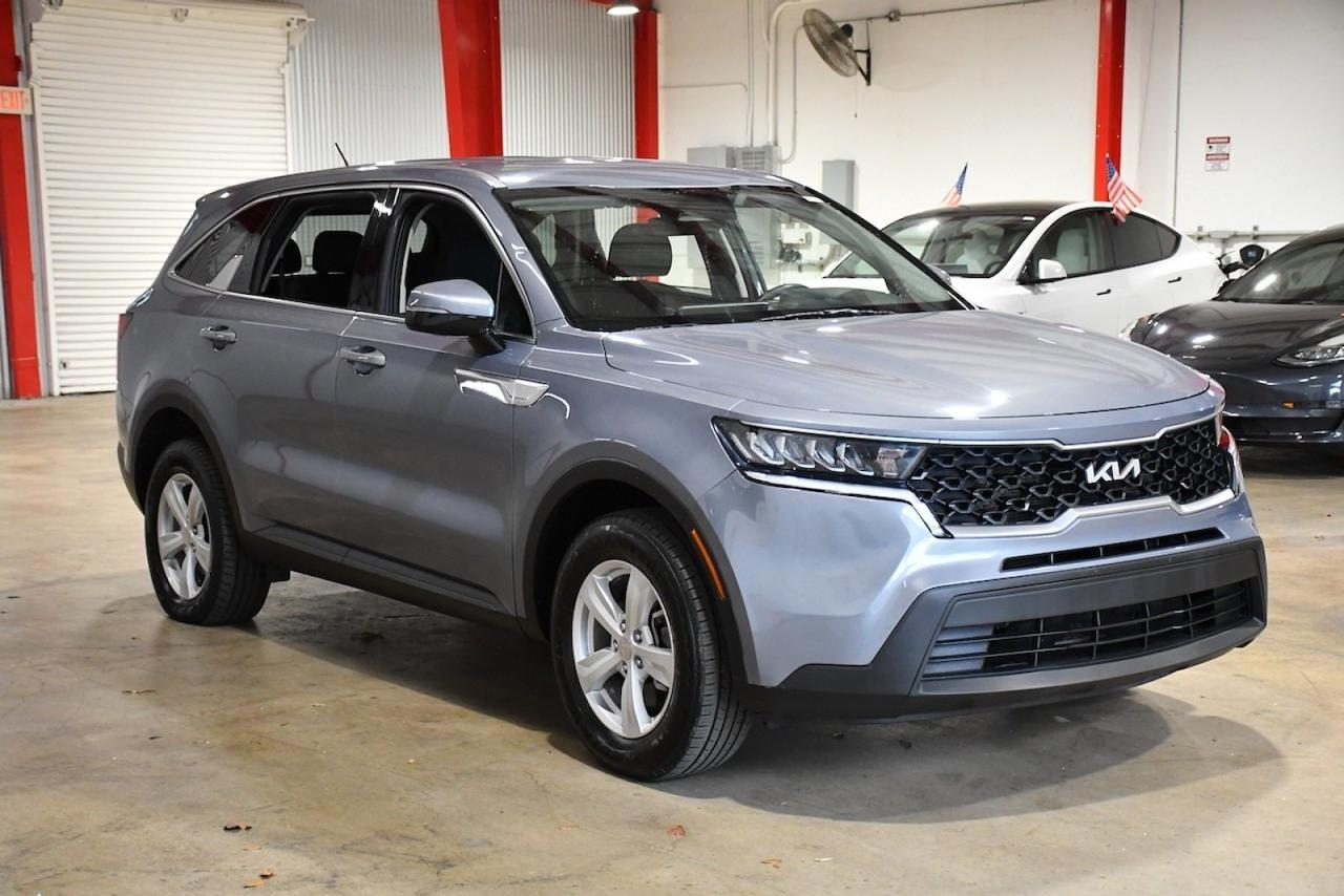 2023 Kia Sorento LX