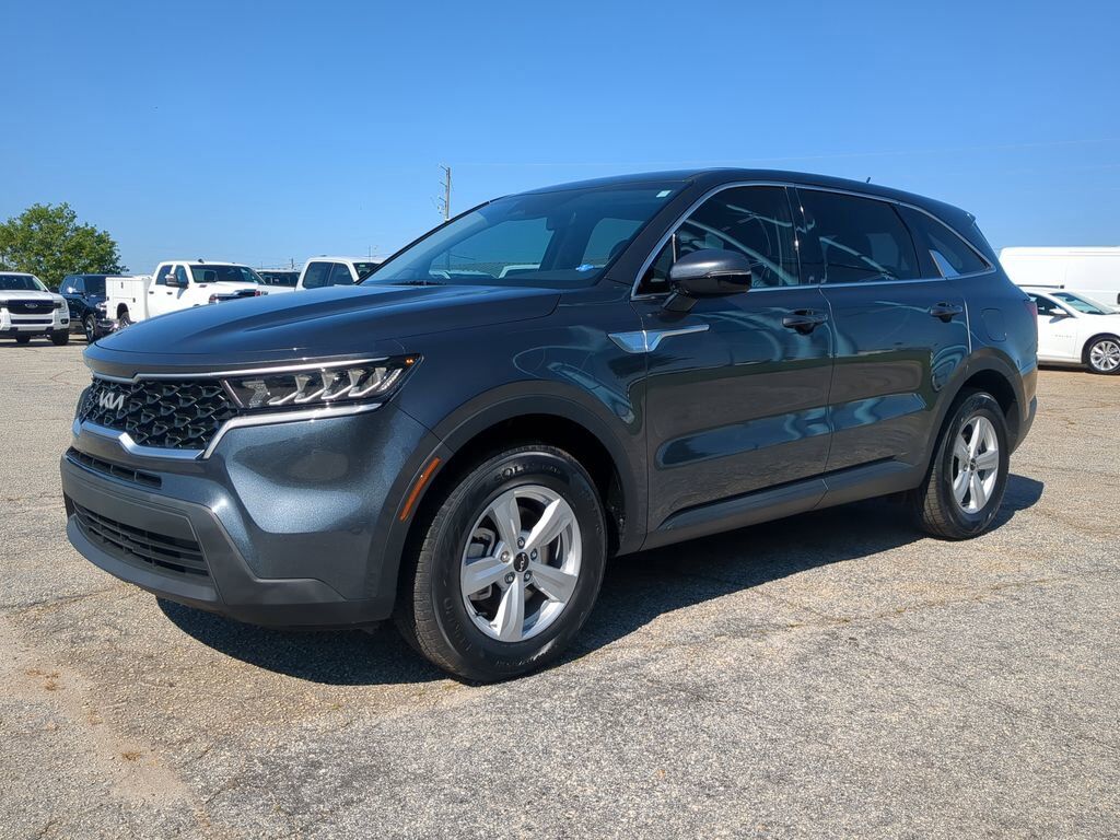 2023 Kia Sorento LX Appleton WI