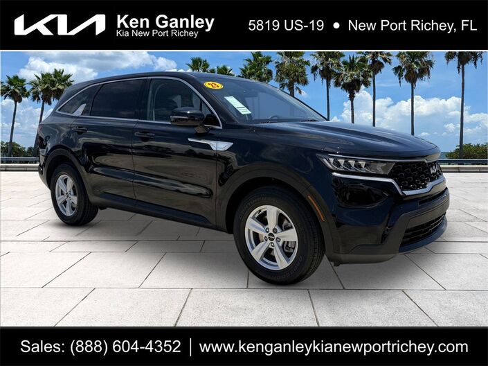 2023 Kia Sorento LX Oshkosh WI