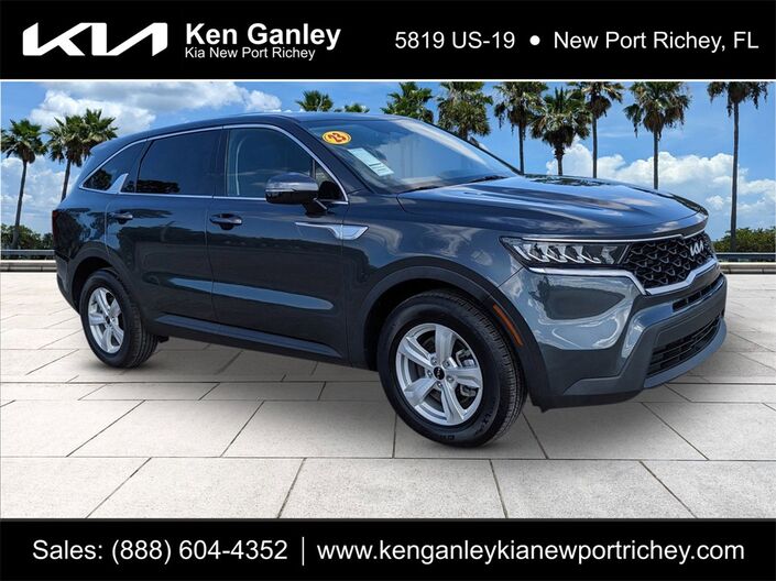 2023 Kia Sorento LX Oshkosh WI