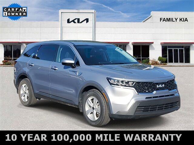 2023 Kia Sorento LX