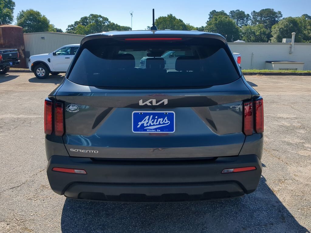 2023 Kia Sorento LX Winder GA