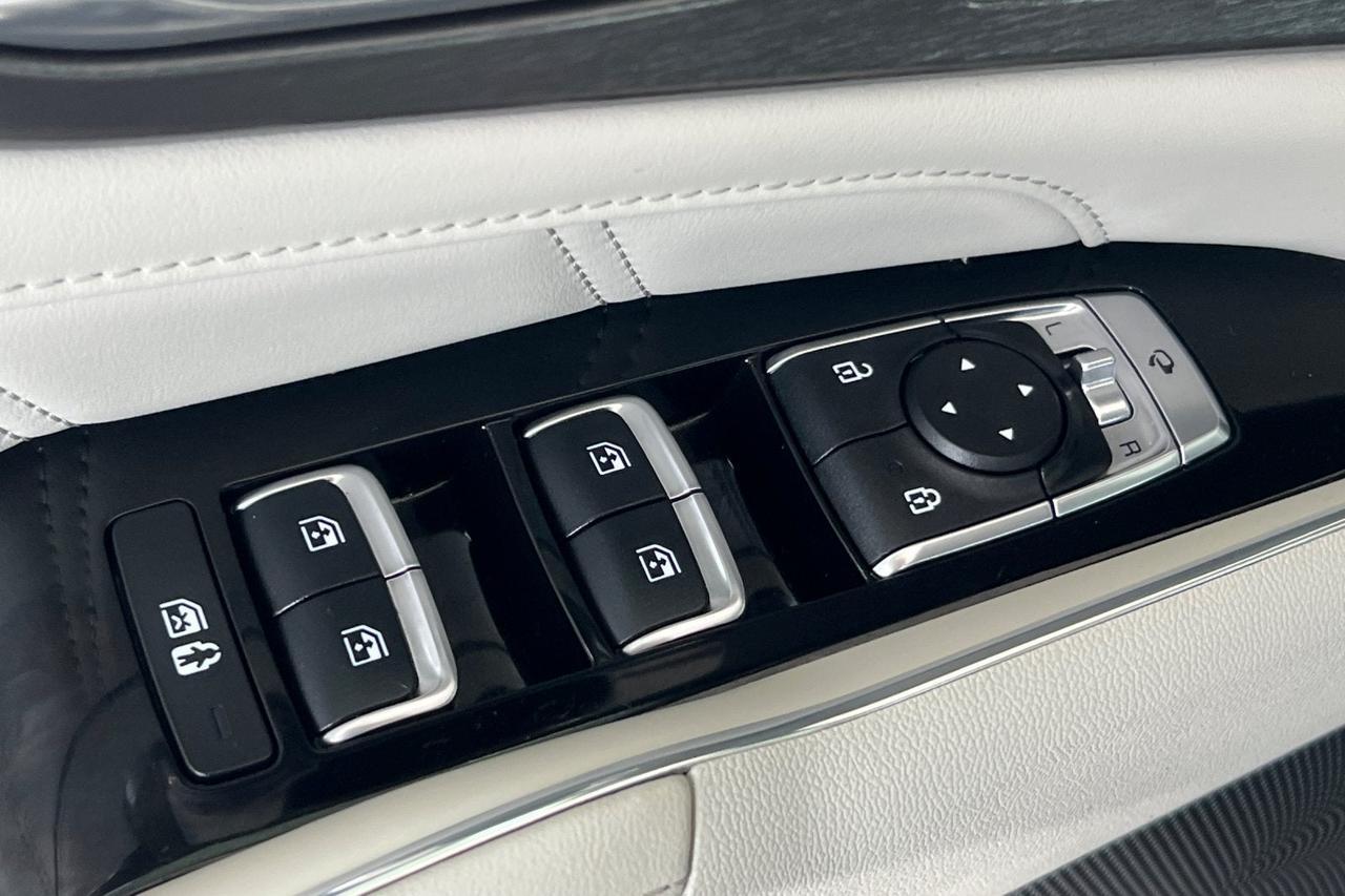 2023 Kia Sorento Plug-In Hybrid SX Prestige Roseville CA