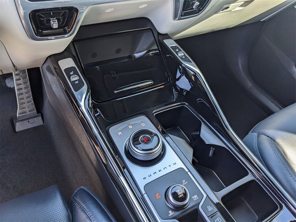 2023 Kia Sorento Plug-In Hybrid SX Prestige San Clemente CA