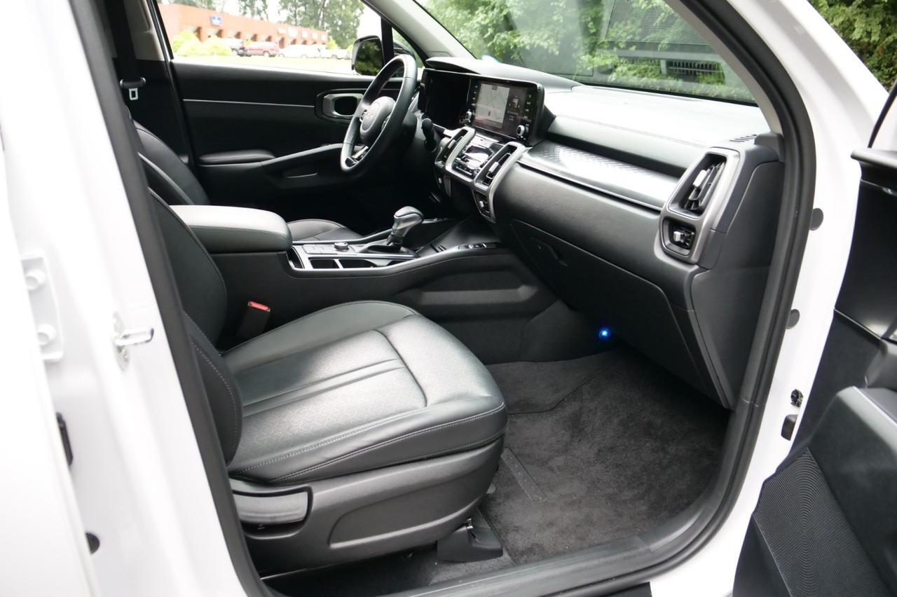 2023 Kia Sorento S / PANO Sunroof / Third Row / Heated Seats! Lincolnton NC