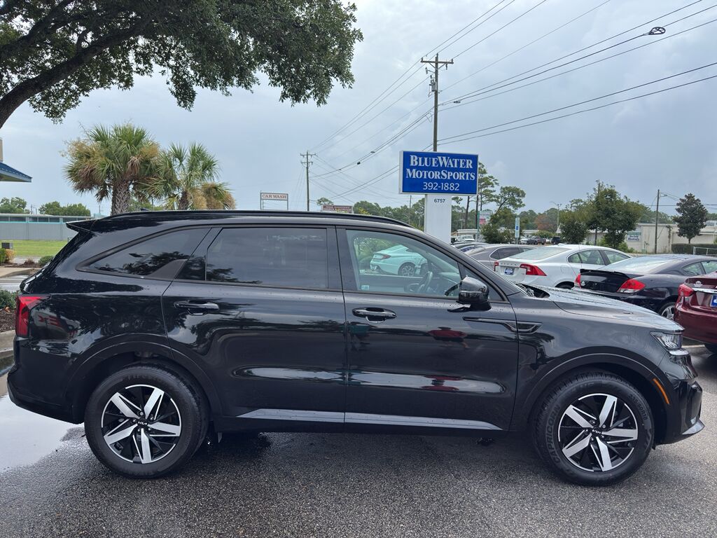 2023 Kia Sorento S