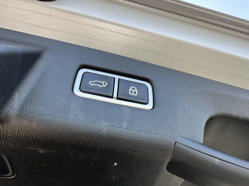 2023 Kia Sorento X-Line EX - Photo 16