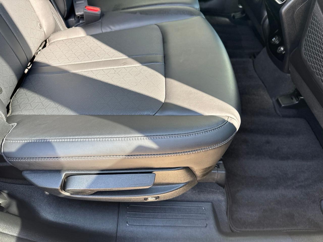 2023 Kia Sorento X-Line S West Burlington IA