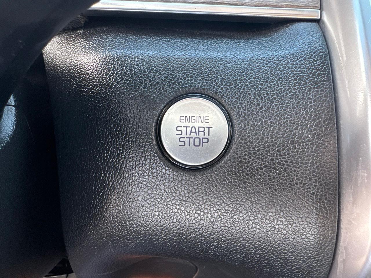 2023 Kia Sorento X-Line S West Burlington IA
