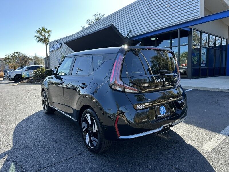 2023 Kia Soul GT-Line