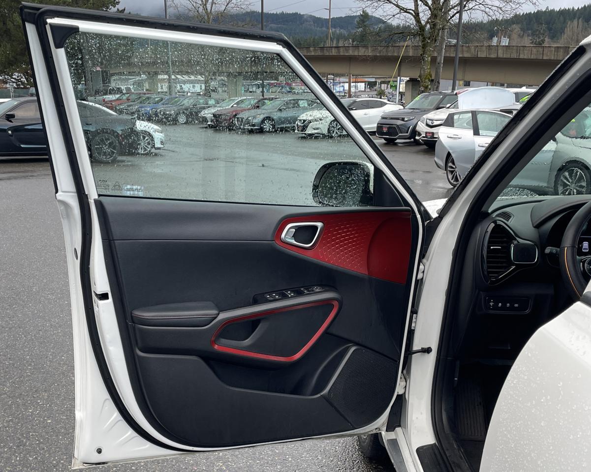 2023 Kia Soul GT-Line Wagon 4D Port Orchard WA