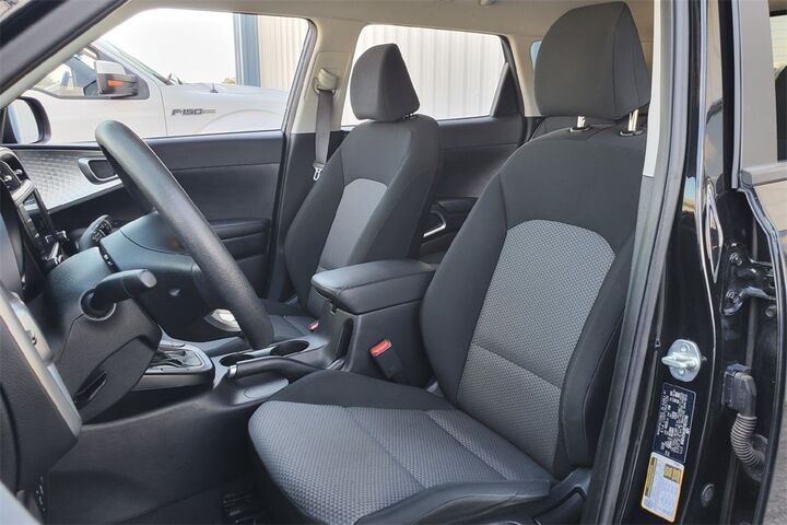 2023 Kia Soul LX  TX