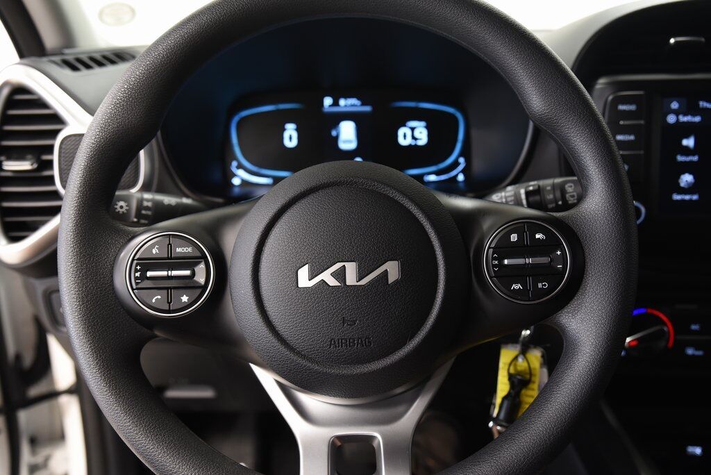 2023 Kia Soul LX Akron