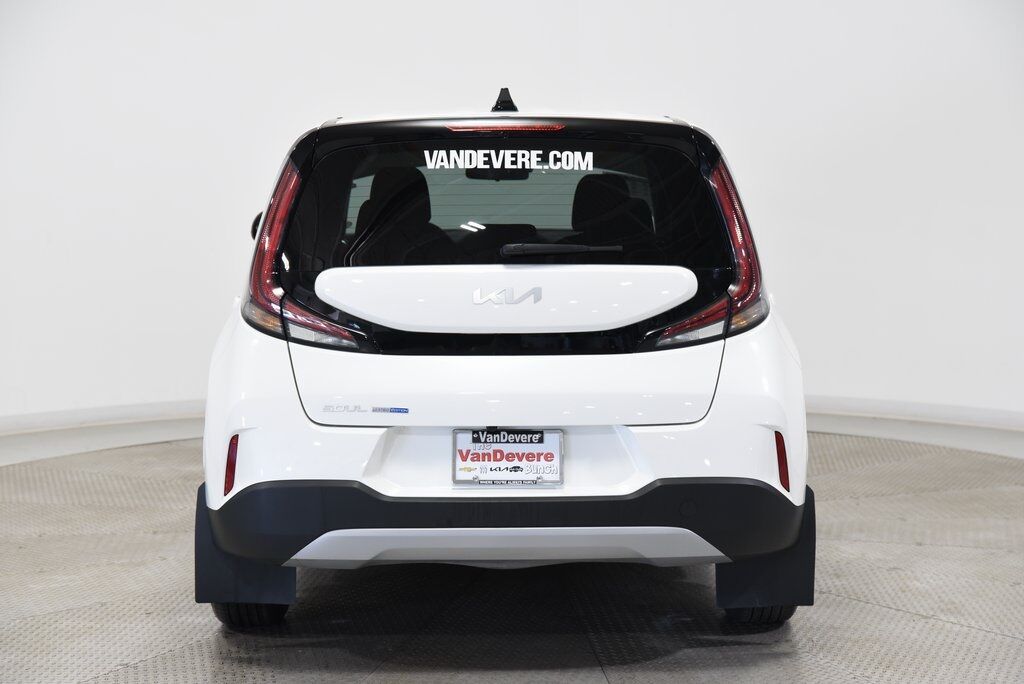 2023 Kia Soul LX Akron