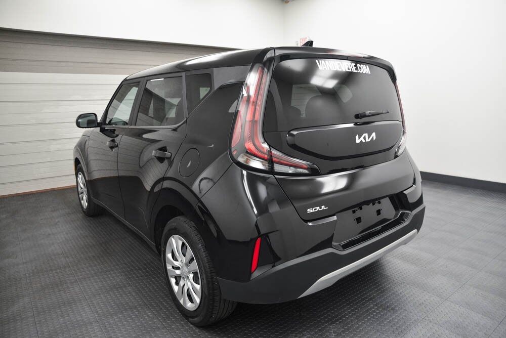 2023 Kia Soul LX Akron OH