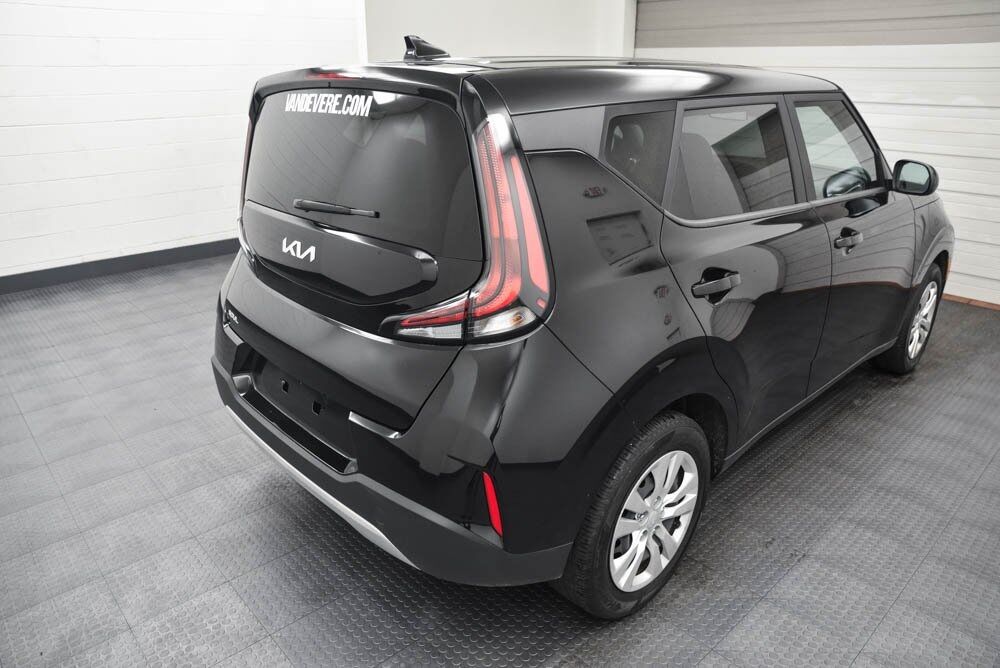 2023 Kia Soul LX Akron OH
