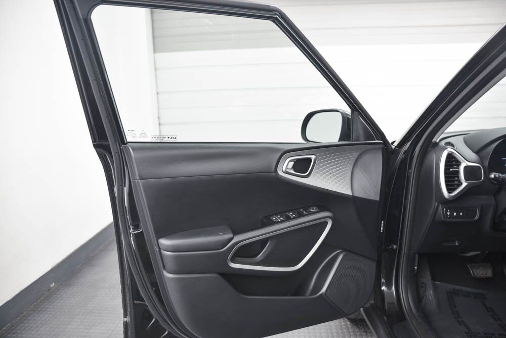 2023 Kia Soul LX Akron OH