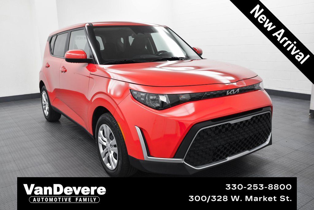 Used 2023 Kia Soul LX FWD