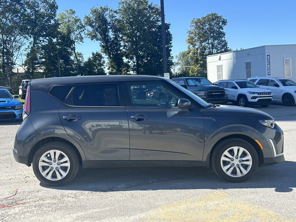 2023 Kia Soul LX Crestwood KY