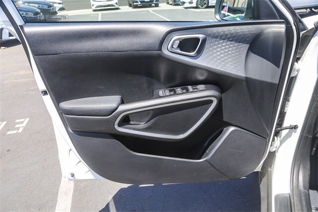 2023 Kia Soul LX Glendale CA