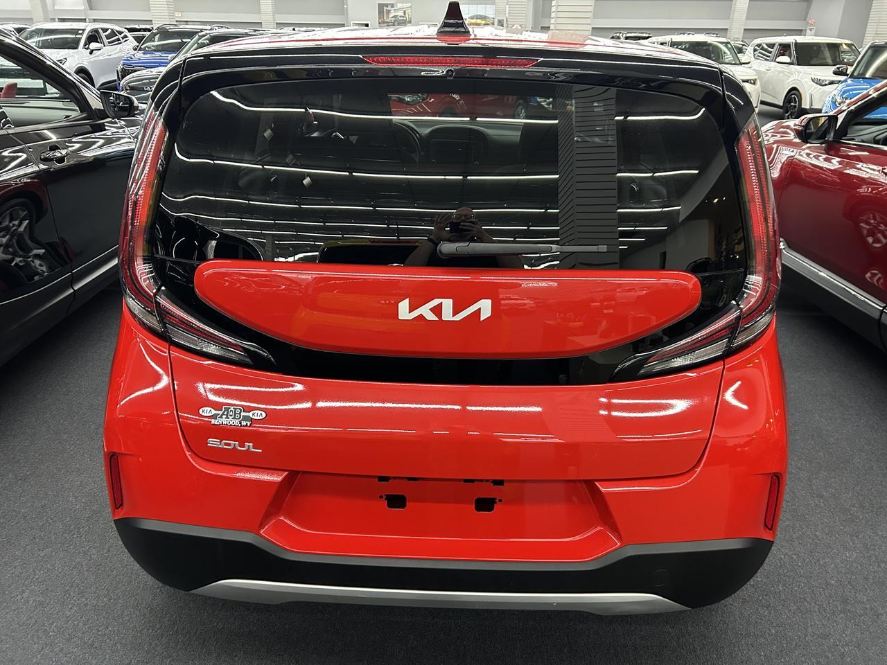 2023 Kia Soul LX IVT Benwood WV