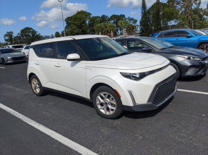 2023 Kia Soul LX Oshkosh WI