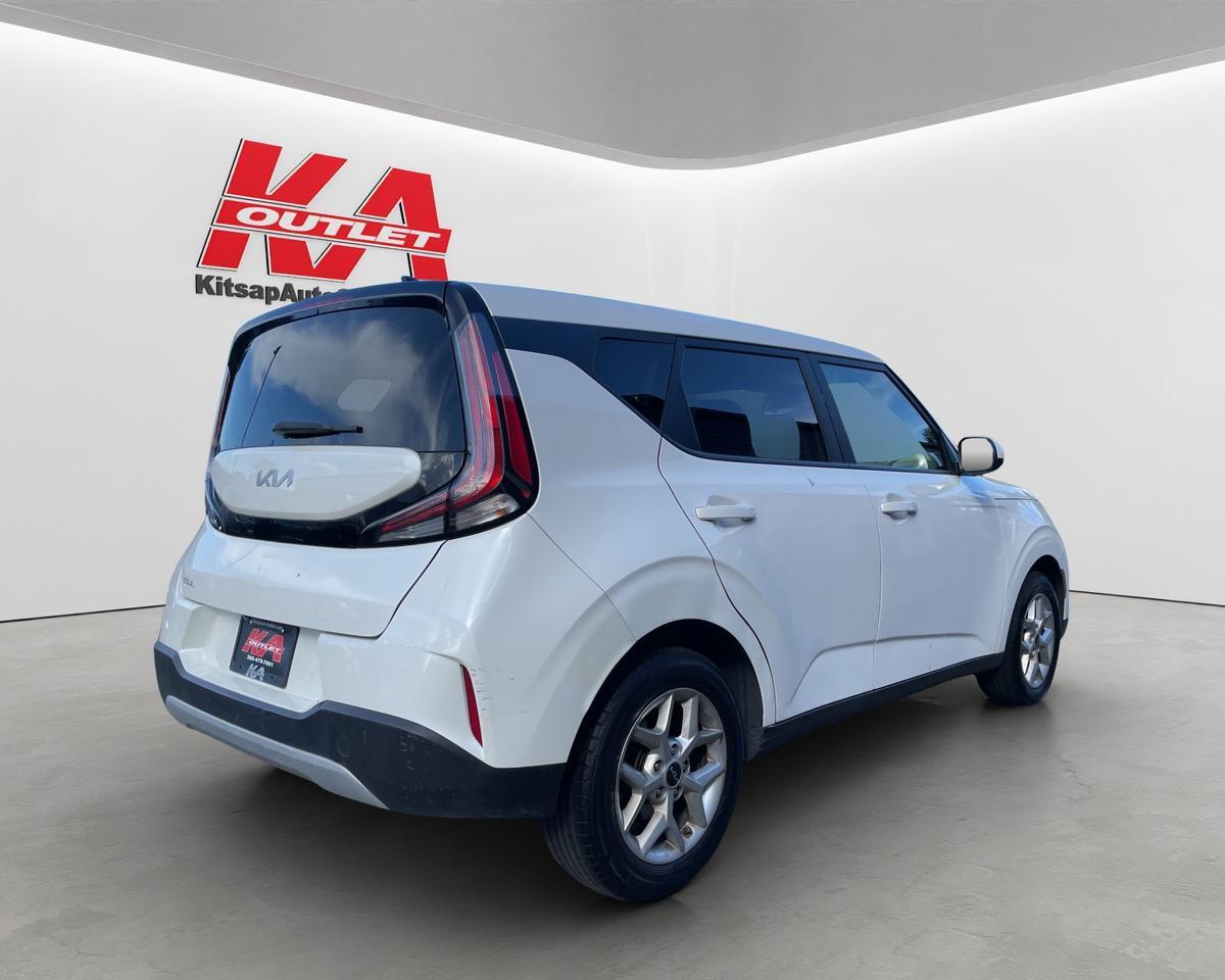 2023 Kia Soul LX Wagon 4D