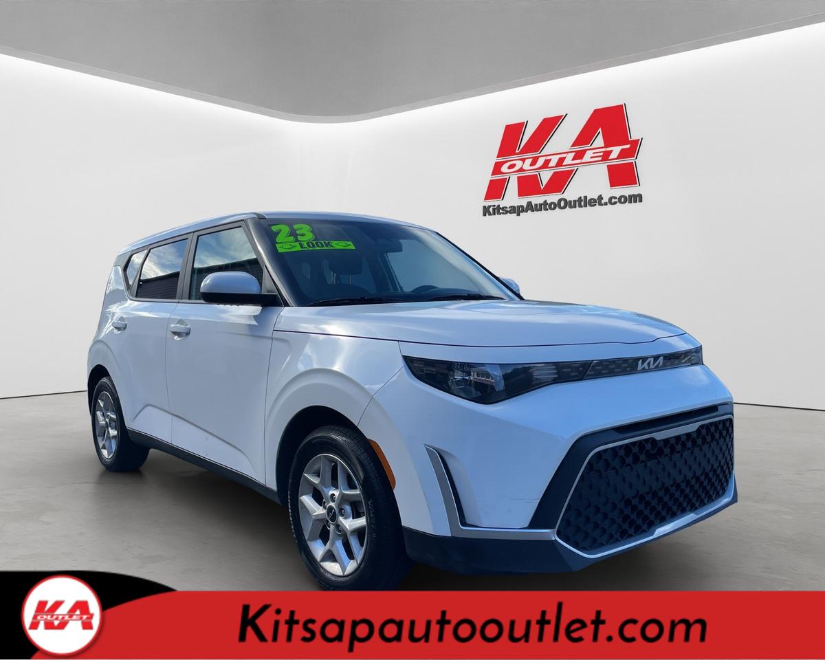 2023 Kia Soul LX Wagon 4D