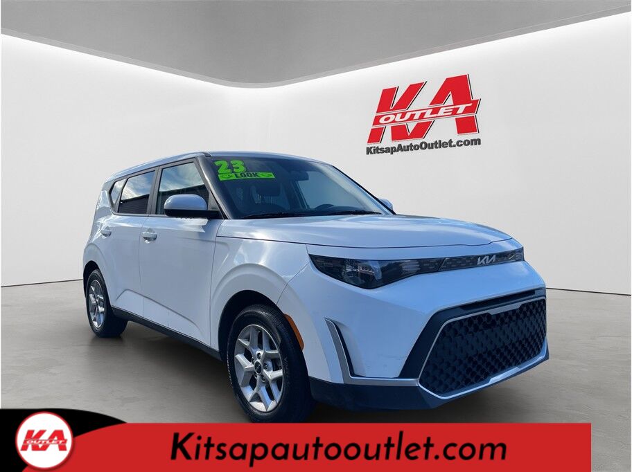 2023 Kia Soul LX Wagon 4D