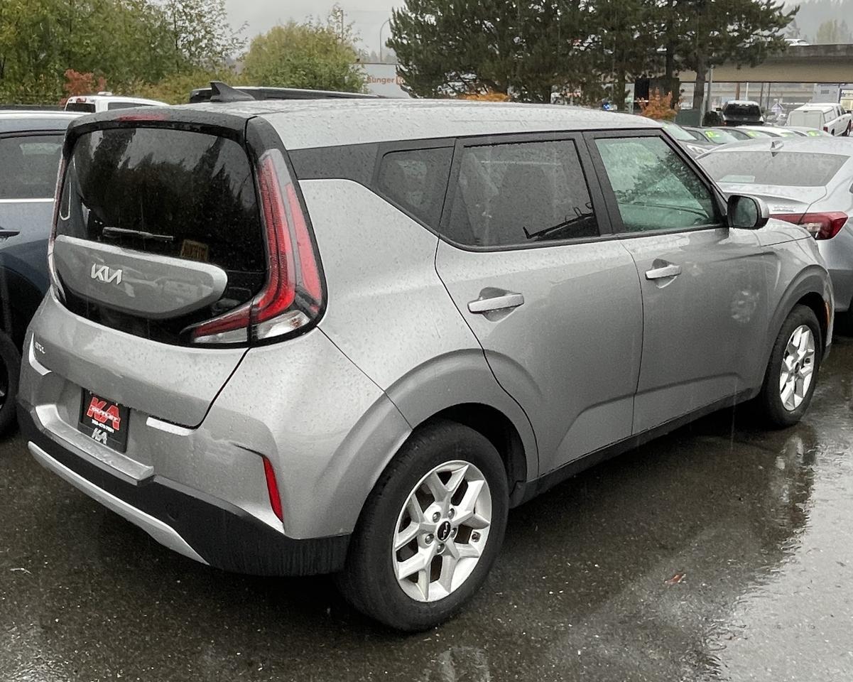 2023 Kia Soul LX Wagon 4D