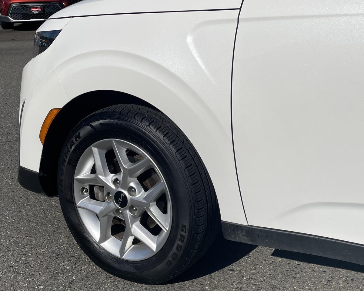 2023 Kia Soul LX Wagon 4D