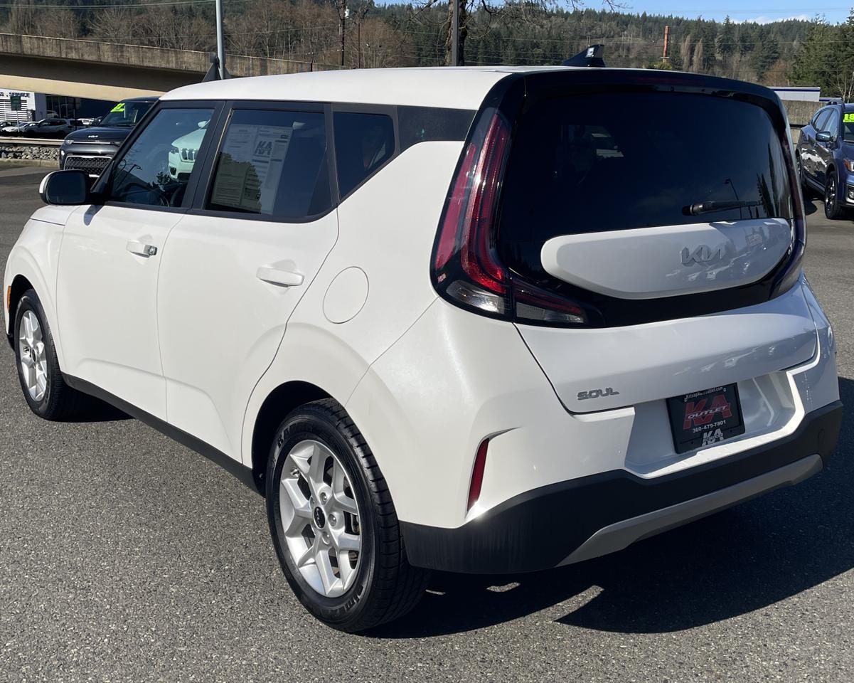 2023 Kia Soul LX Wagon 4D Port Orchard WA