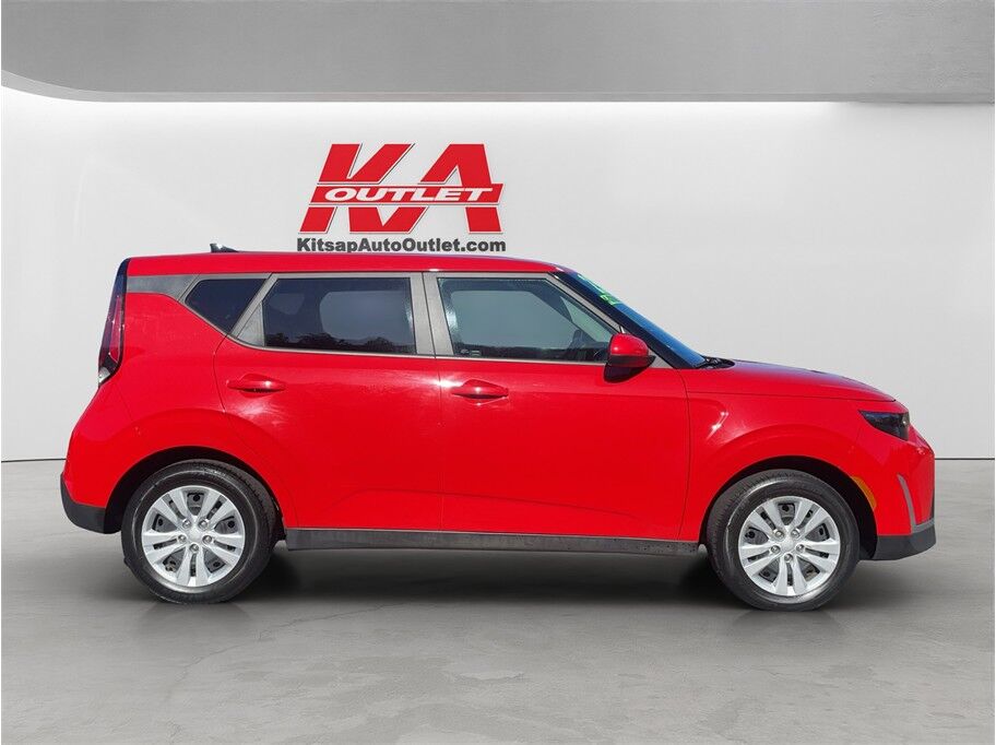 2023 Kia Soul LX Wagon 4D