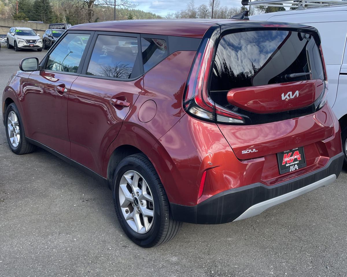 2023 Kia Soul LX Wagon 4D