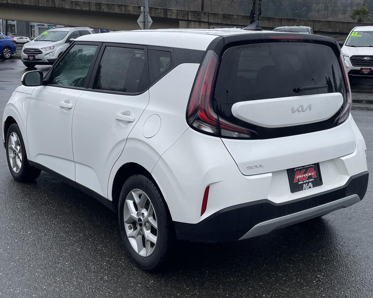 2023 Kia Soul LX Wagon 4D Port Orchard WA