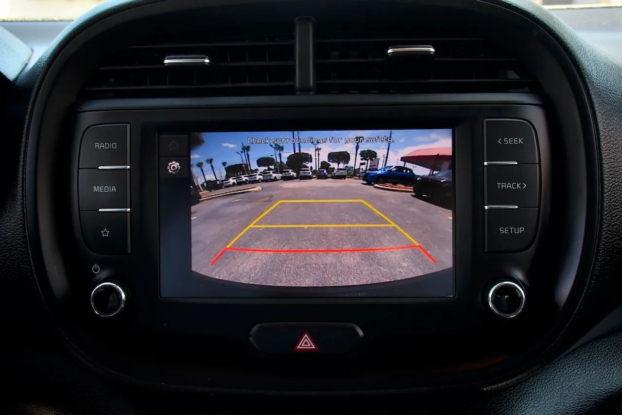 2023 Kia Soul LX Wagon 4D Doral FL