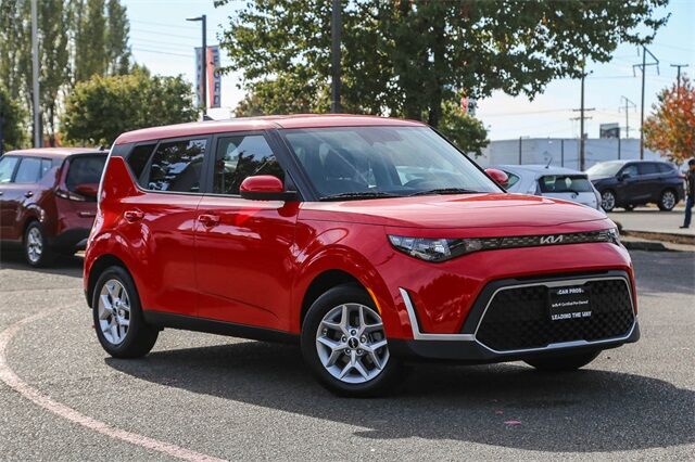2023 Kia Soul LX