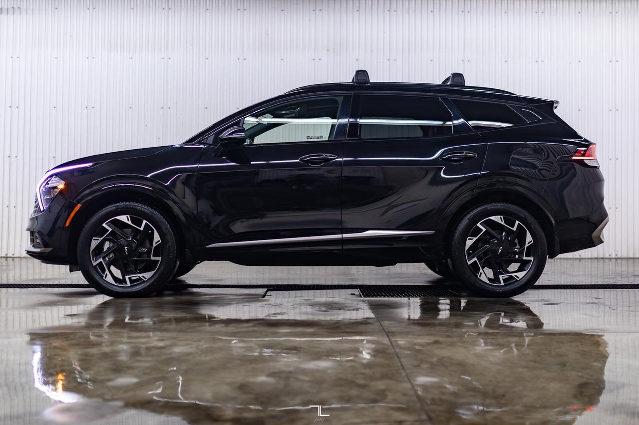 2023 Kia Sportage AWD EX Premium Leather Roof Nav BCam Red Deer AB