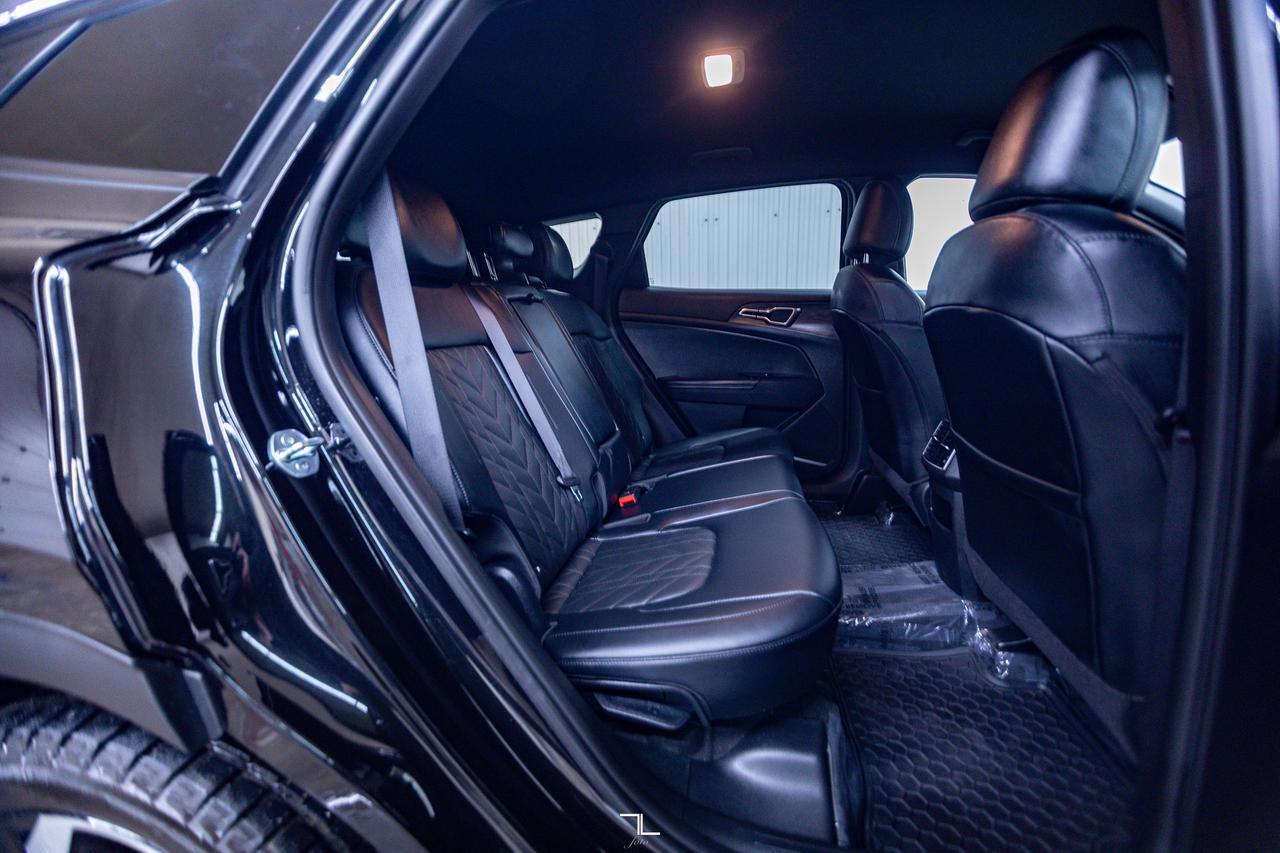 2023 Kia Sportage AWD X-Line Limited Leather Nav BCam Red Deer AB