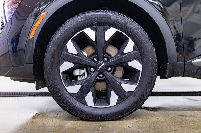 2023 Kia Sportage AWD X-Line Limited Leather Roof Nav BCam Red Deer AB